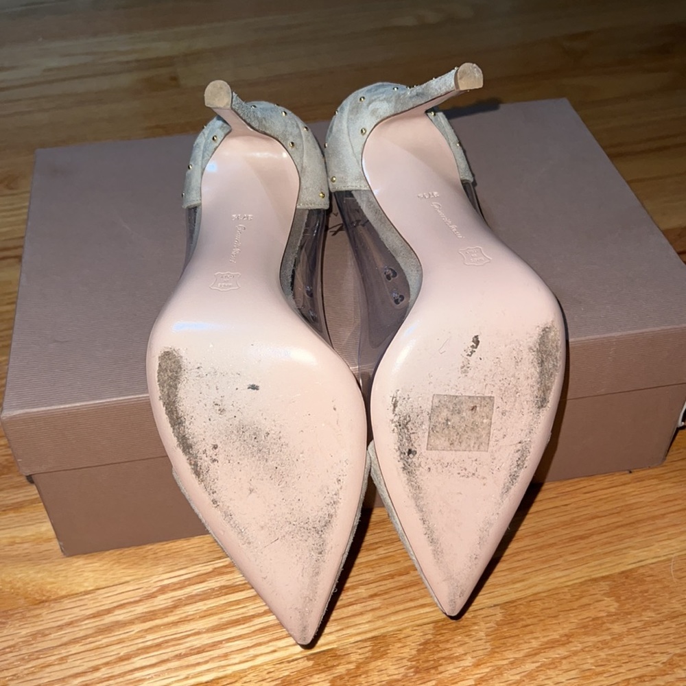 Suede tan Gianvito Rossi pumps - Picture 4 of 6
